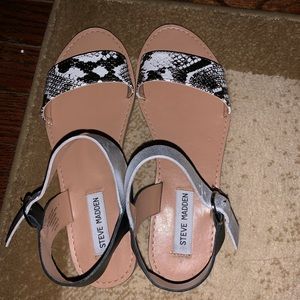 Steve Madden snake print sandals